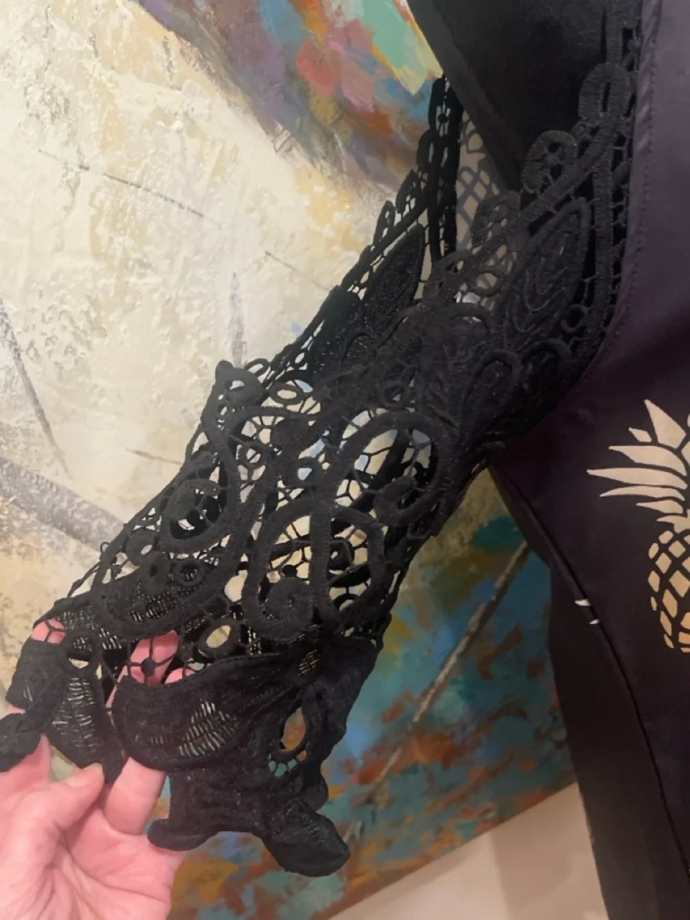 Black Pineapple Print Dress Adjustable Straps Lace Sleeve
Medium Boho - Picture 10 of 15